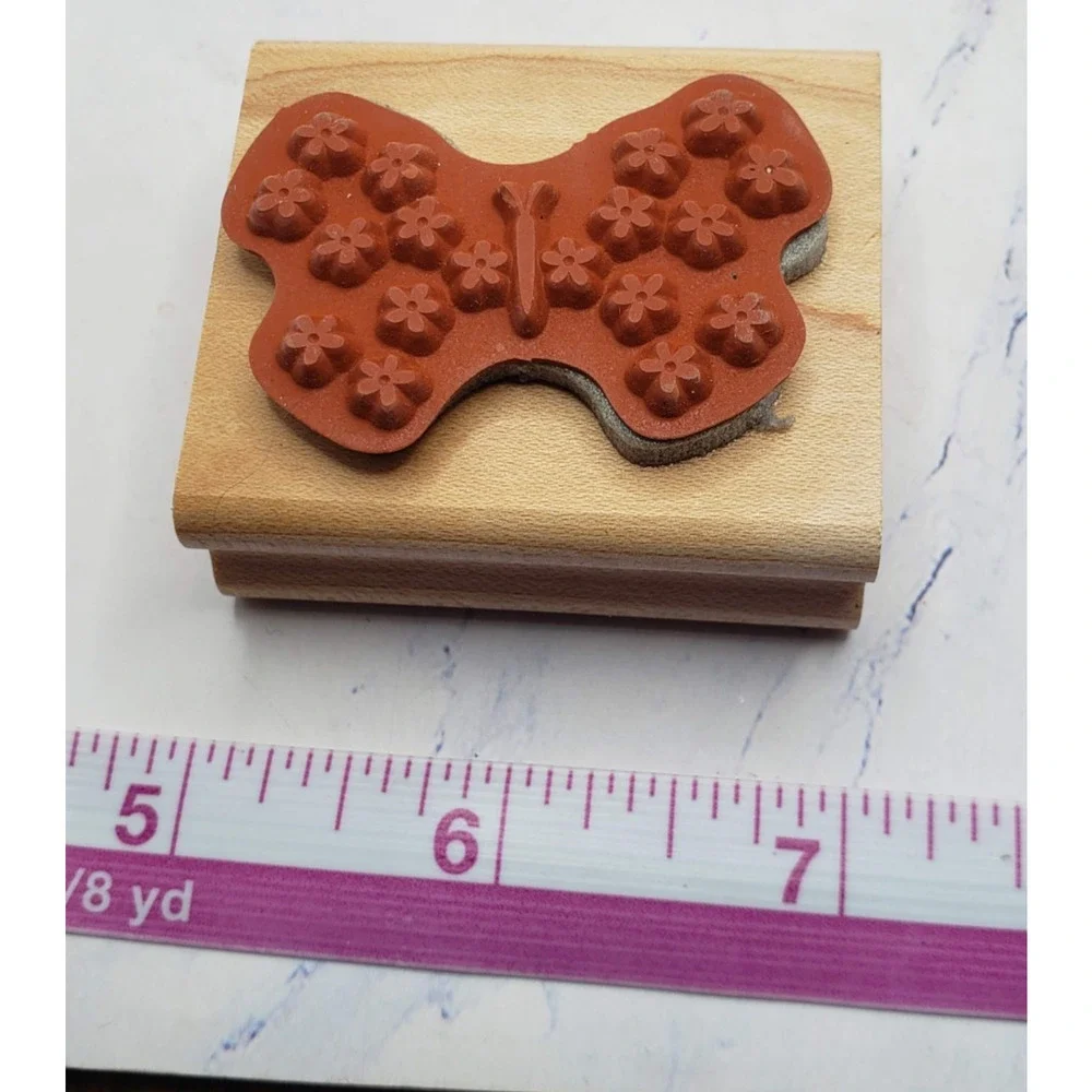 Stampin Up Floral Daisy Butterfly Wood Mounted Rubber Stamp
